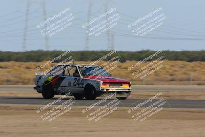 media/Oct-02-2022-24 Hours of Lemons (Sun) [[cb81b089e1]]/915am (I-5)/